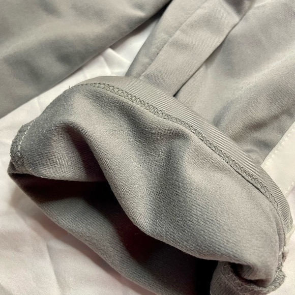 Circo 18 Month Toddler Grey athletic pants PRELOVED white stripes on sides - Picture 8 of 8